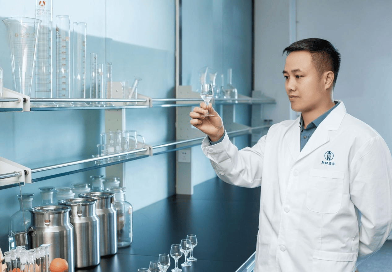 黔醉酒業(yè)總工程師趙仕蛟 | 二十九載奮斗不輟，農(nóng)家少年終成不凡工匠